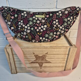 Bolso Bandolera Dorothea Forma Banana - Acolchado de Batista de Algodón 100% | SuRoKa Handmade